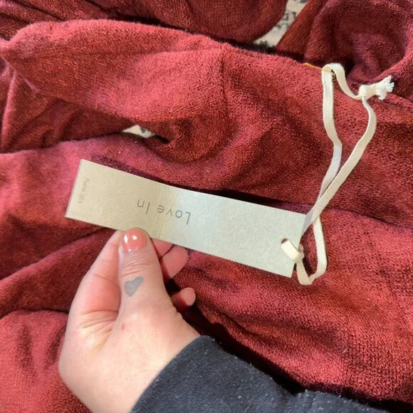 Burgundy Bell Sleeve Knee Length Dress Keyhole Sweater Dress 2xl 3xl - Picture 8 of 12